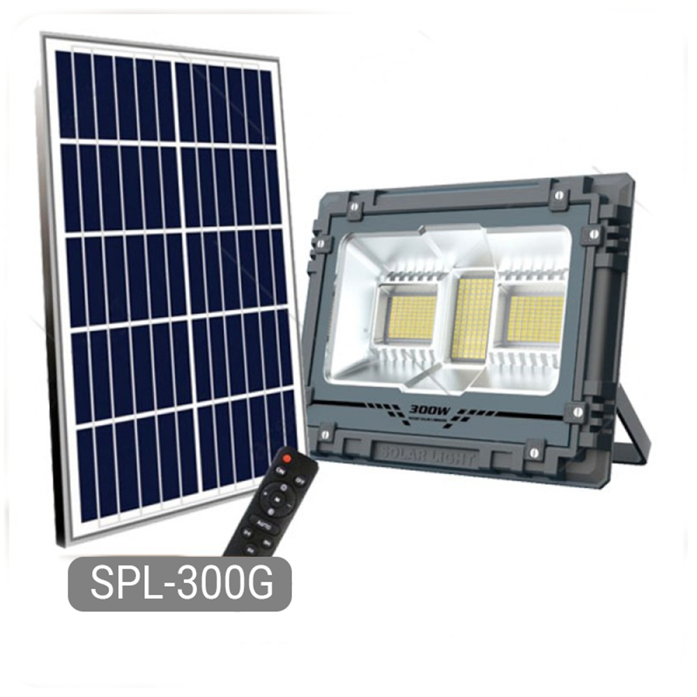 کارتن ۴ عددی پروژکتور خورشیدی ۳۰۰ وات گریت سولار